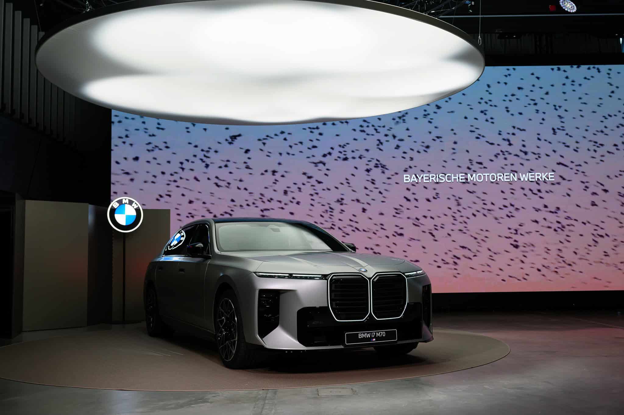 The New BMW i7 M70 Shows Up In First Real Images