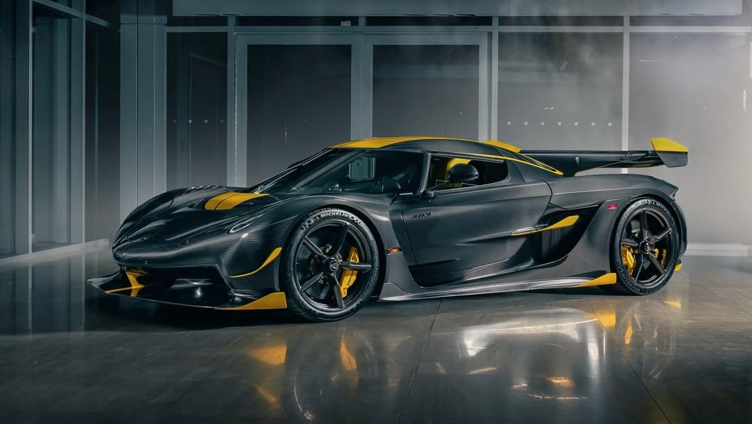 Canada’s first Koenigsegg Jesko delivered in striking yellow-black spec